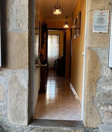 Isaac - Casa Con Piscina Cerca De Santiago De Compostela *