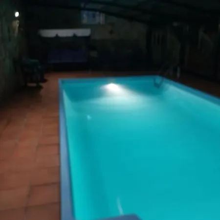 Isaac - Casa Con Piscina Cerca De Santiago De Compostela Vakantiehuis