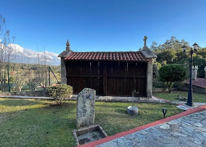 Isaac - Casa Con Piscina Cerca De Santiago De Compostela * Amés