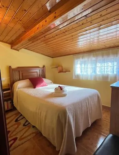 Isaac - Casa Con Piscina Cerca De Santiago De Compostela بيت للعطل