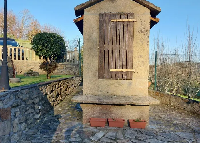 Isaac - Casa Con Piscina Cerca De Santiago De Compostela بيت للعطل